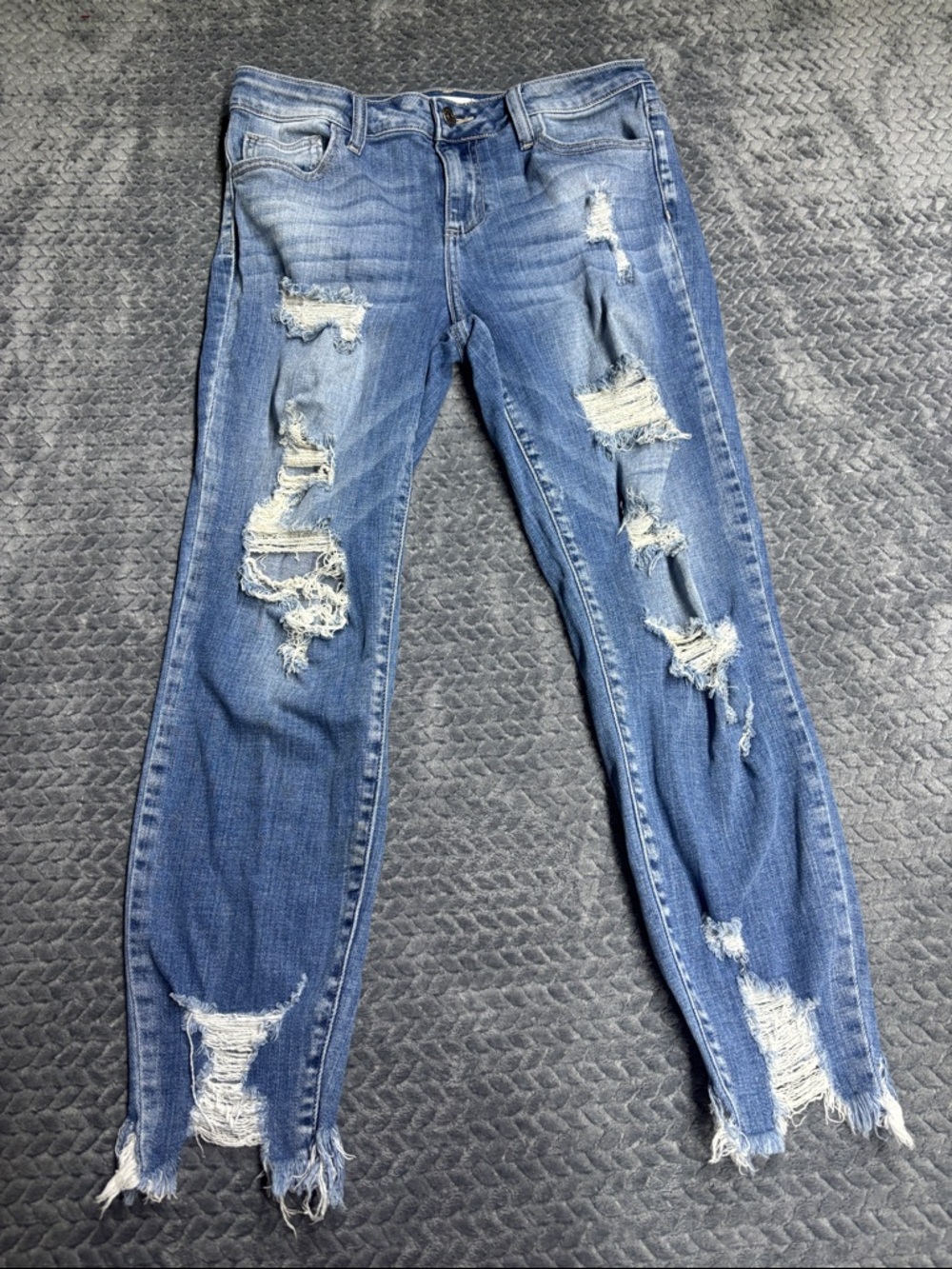 Cello Light Blue Distressed Ankle Jeans
